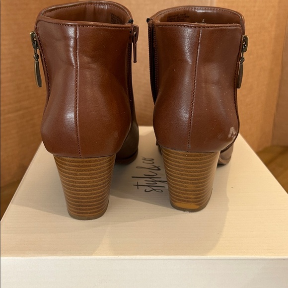 Style & Co. Women's Chestnut Ankle Booties - Picture 4 of 5